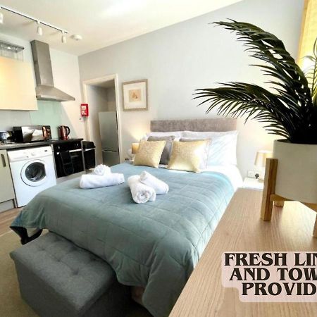 Appartement Cute And Cosy Studio In A Fantastic Location! Bishops Stortford à Bishop's Stortford Extérieur photo