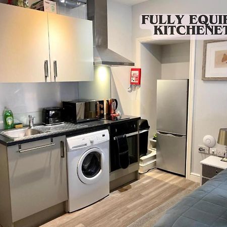 Appartement Cute And Cosy Studio In A Fantastic Location! Bishops Stortford à Bishop's Stortford Extérieur photo